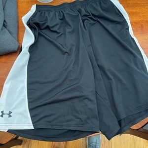 Under armour shorts large